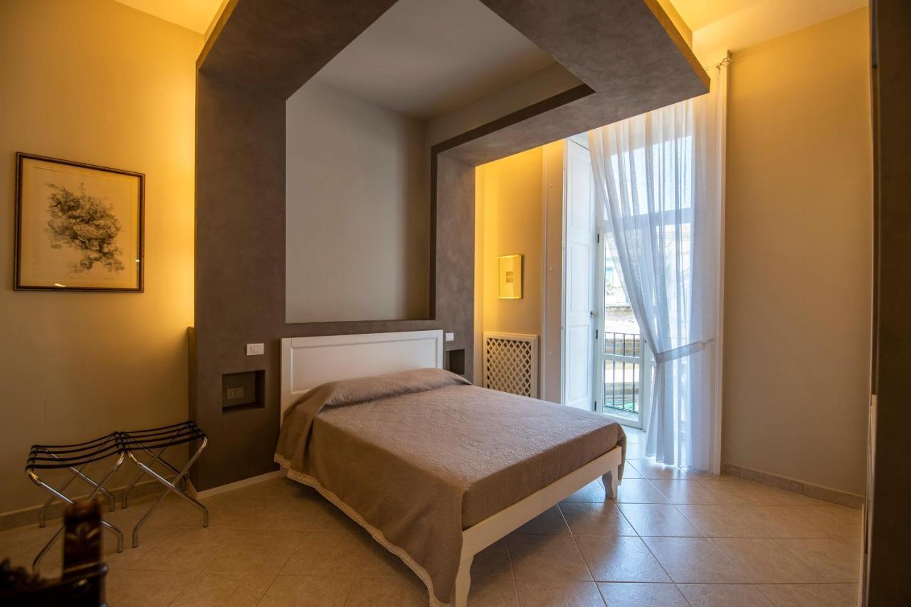 Mercatello Bed And Breakfast Наполи Екстериор снимка
