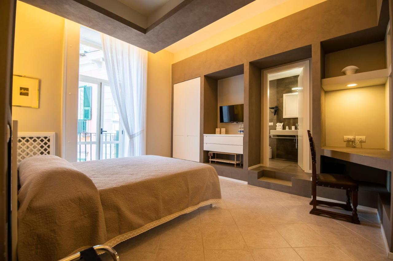 Mercatello Bed And Breakfast Наполи Екстериор снимка