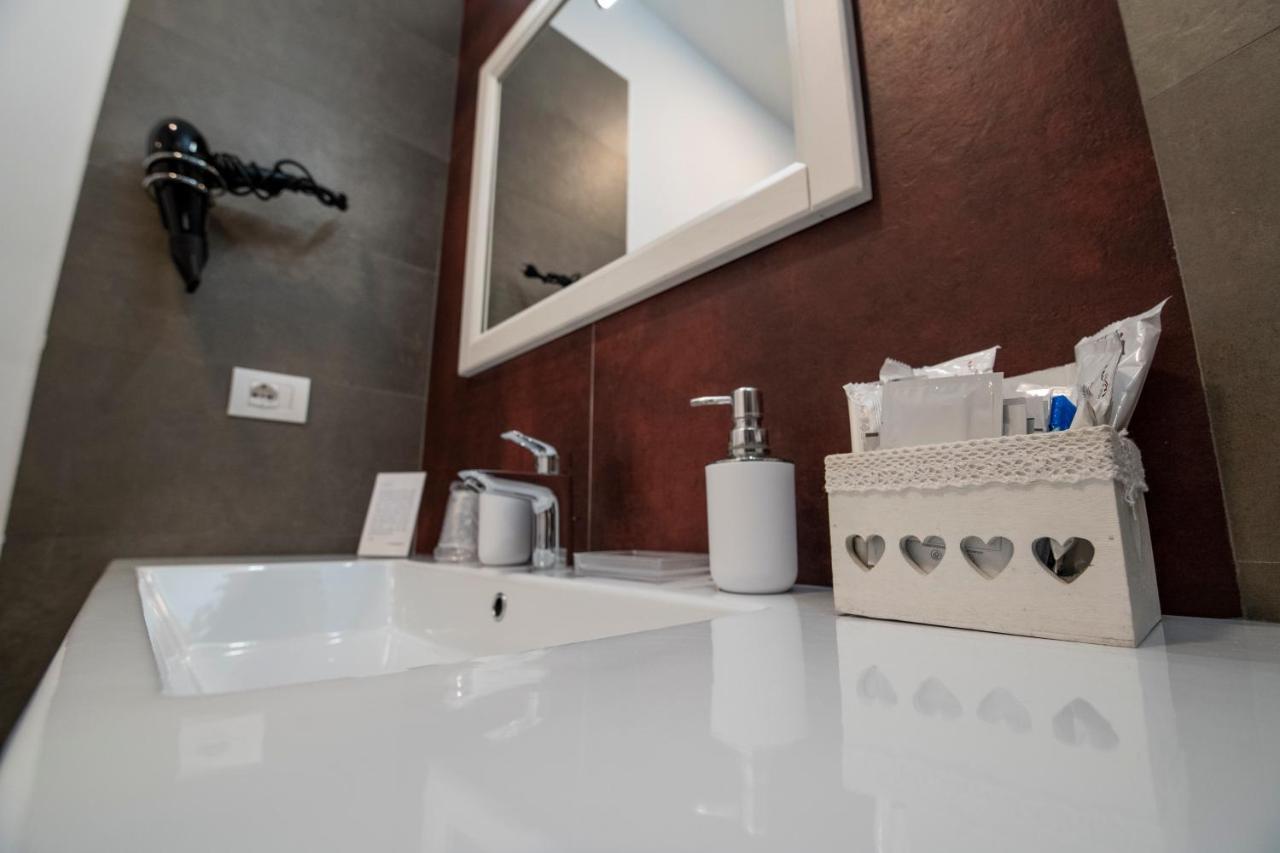 Mercatello Bed And Breakfast Наполи Екстериор снимка